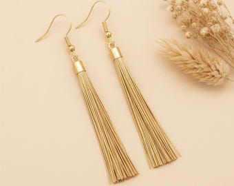 Pendientes largos oro vegetal capim dourado SLOWECO LAS VEGAS, Regalo planta original, Pendientes ligeros Ganchos - Comercio justo 5,5x1,5cm