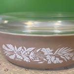 Pyrex Kitchenware