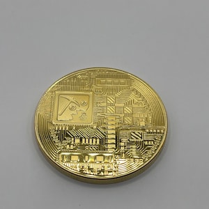 Limited Edition Gold Bitcoin Collectible, Perfect Gift for Crypto ...