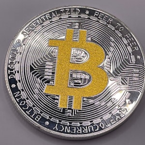 Limited Edition Silver and Gold Bitcoin Collectible, Dual-Tone BTC Coin for Display, Perfect Gift for Blockchain Admirers