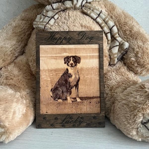 Erinnerungsfoto mit Rahmen und personalisierter Widmung für Haustiere: ein unvergessliches Geschenk zu Ehren Ihres Hundes