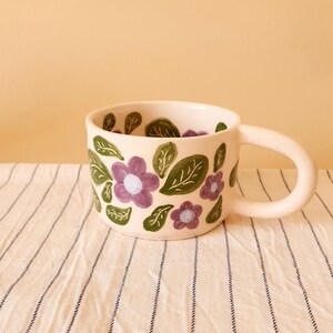 Handgemachte Kaffeetasse, handgemachte Keramik, Gänseblümchen-Muster-Tasse, handgemachte Teetasse Bild 2