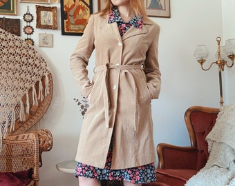 70er Jahre Cord Trenchcoat mit Dolchkragen und Gürtel