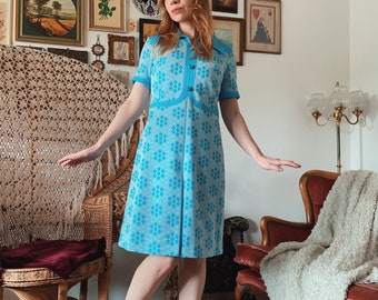 Original 60er Jahre Mod Kleid mit geometrischem Print und Dolchkragen