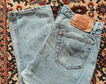 90s Levi's 501 High Waist Jeans mit geradem Bein und geknöpftem Schnitt