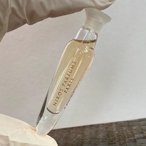 Vintage Sculpture Nikos Eau De Parfum Miniature | 3,5 ml | 0.1 fl. oz. | 1990s
