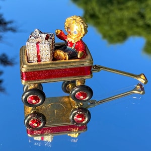 Red Wagon Estee Lauder Solid Perfume from 1999