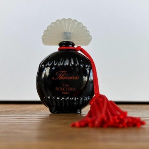 ポムポム Bouchara - Etsy New Zealand