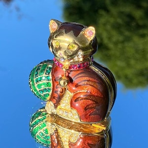 Cuddly Kitten Estee Lauder Solid Perfume from 2004
