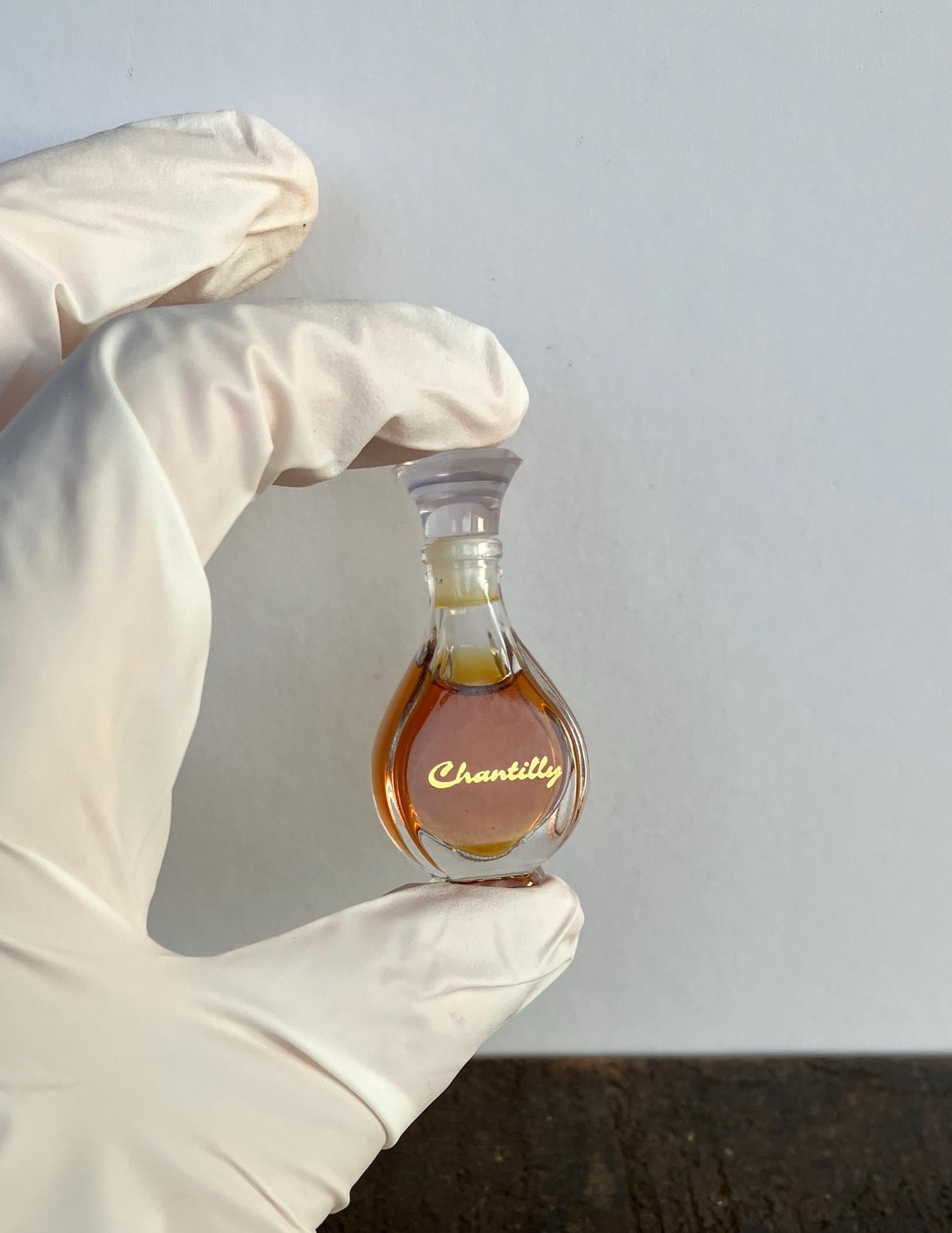 ウビガン 香水 シャンティイ マリー・アントワネットも愛した香水