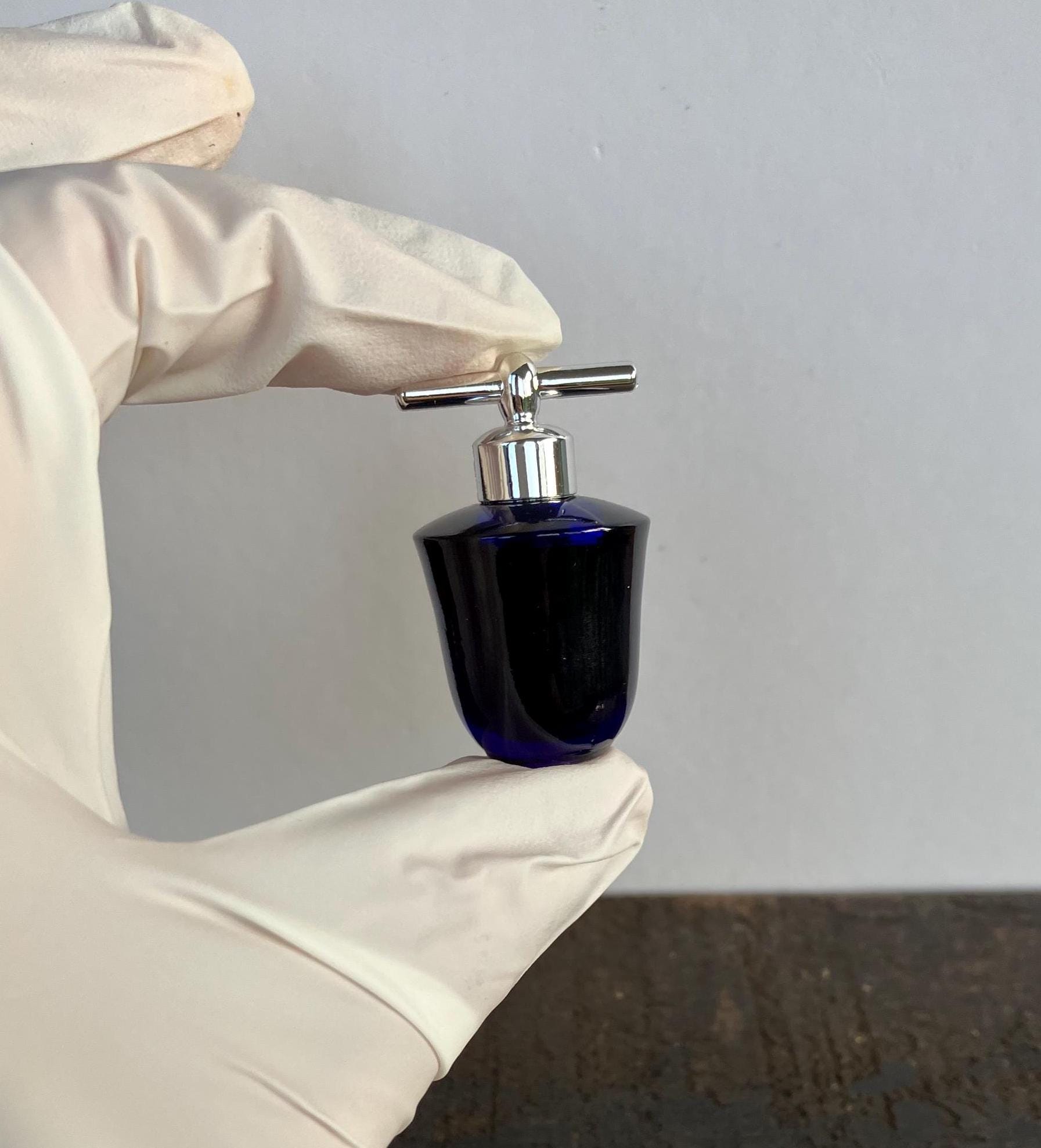 Vintage Vivid Liz Claiborne Perfume Miniature | 3 Ml | .13