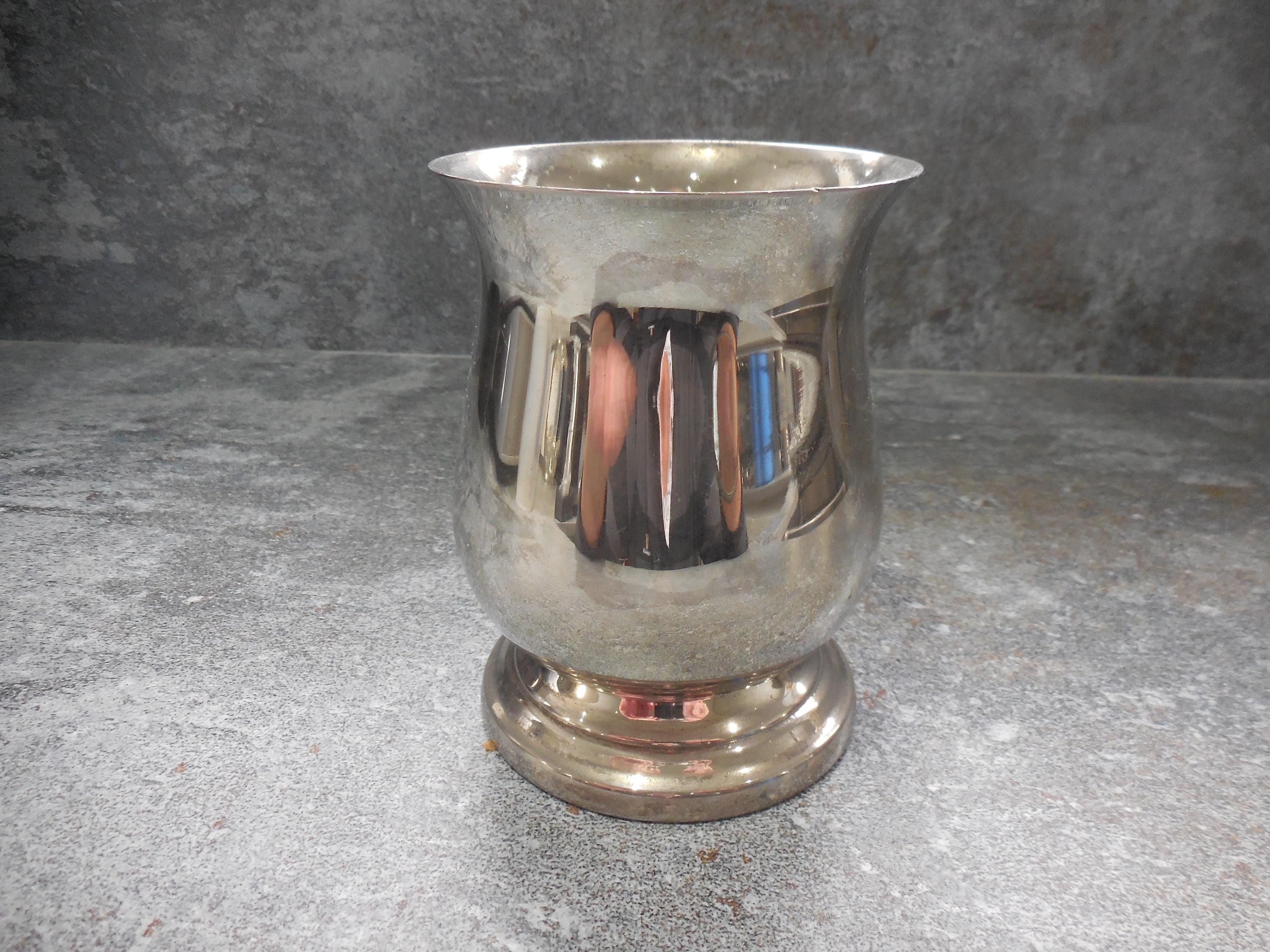 ウィリアム・アダムス作 ヴィンテージ シルバープレート タンカード