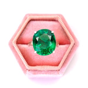 Vintage Sterling Silver Ring Large Bright Green Emerald Stone Statement Jewelry