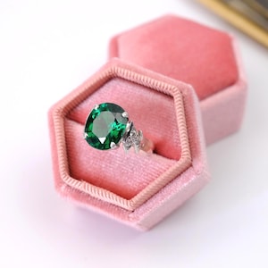 Vintage Sterling Silver Ring Large Bright Green Emerald Stone Statement Jewelry Cubic Zirconia Accents