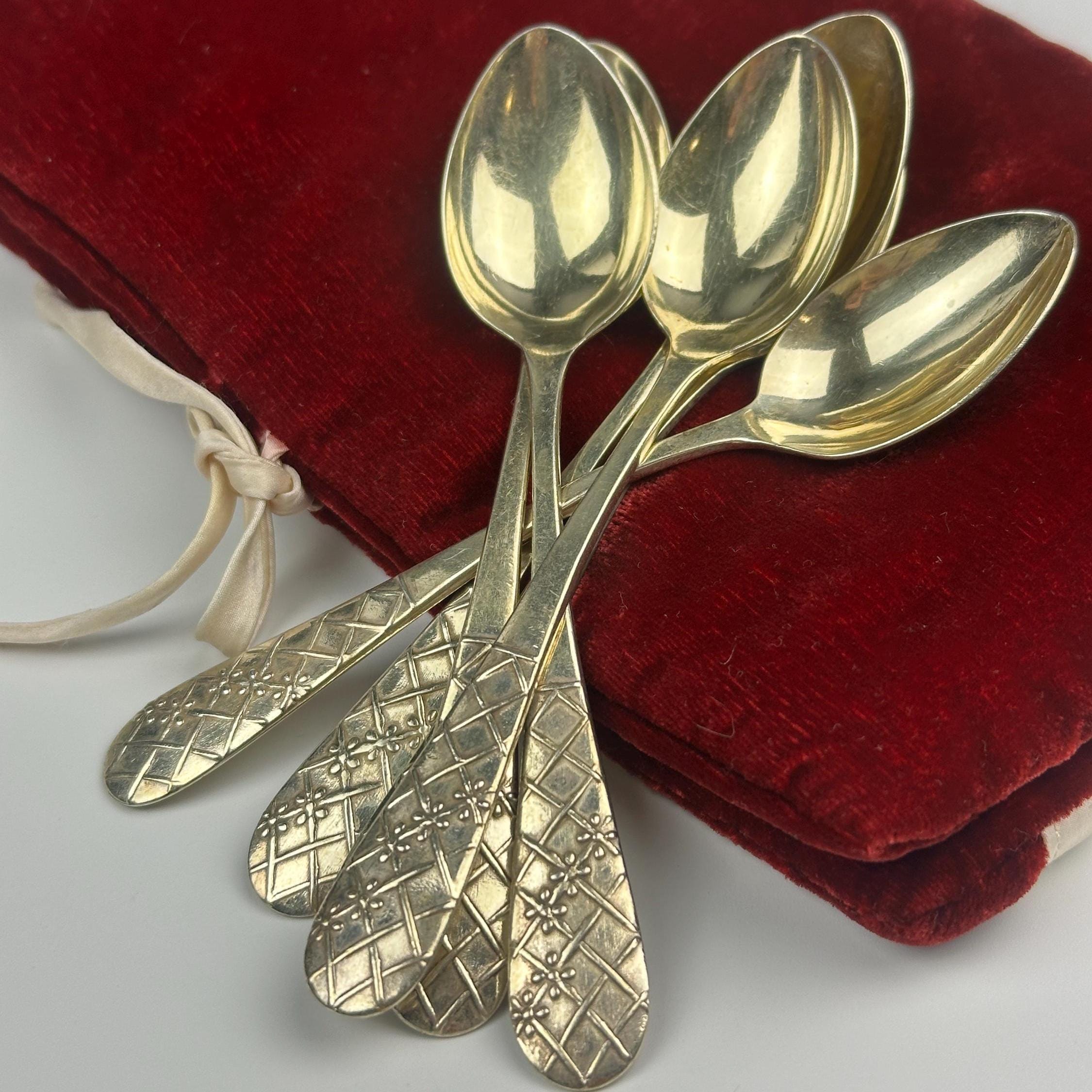 ヴィンテージソビエトスターリングシルバースプーンセット、星マーク