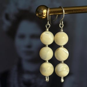 Vintage Balamuti Ukrainian Traditional Mother of pearls earrings with silver clasp, Handmade earrings