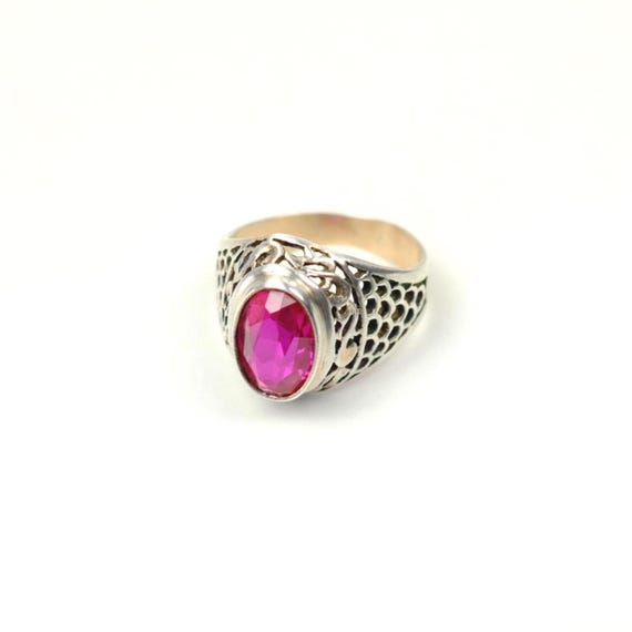 Vintage Soviet convex ring with ruby, vintage sil… - image 1