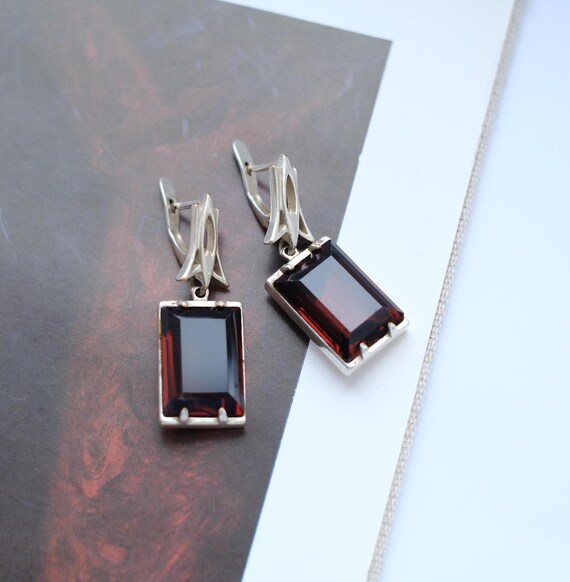 Vintage Large Silver Tone Rectangle Earrings with… - image 4
