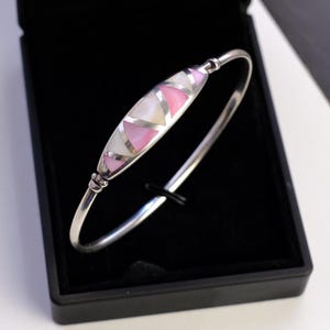 Sterling silver vintage bracelet with white and pink mother-of-pearl inserts, Mother Of Pearl Inlay Sterling Silver Bangle