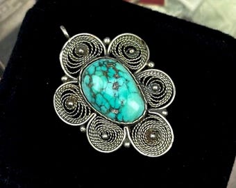 Vintage filigrane Brosche Anhänger, natürlicher Türkis, russischer Schmuck