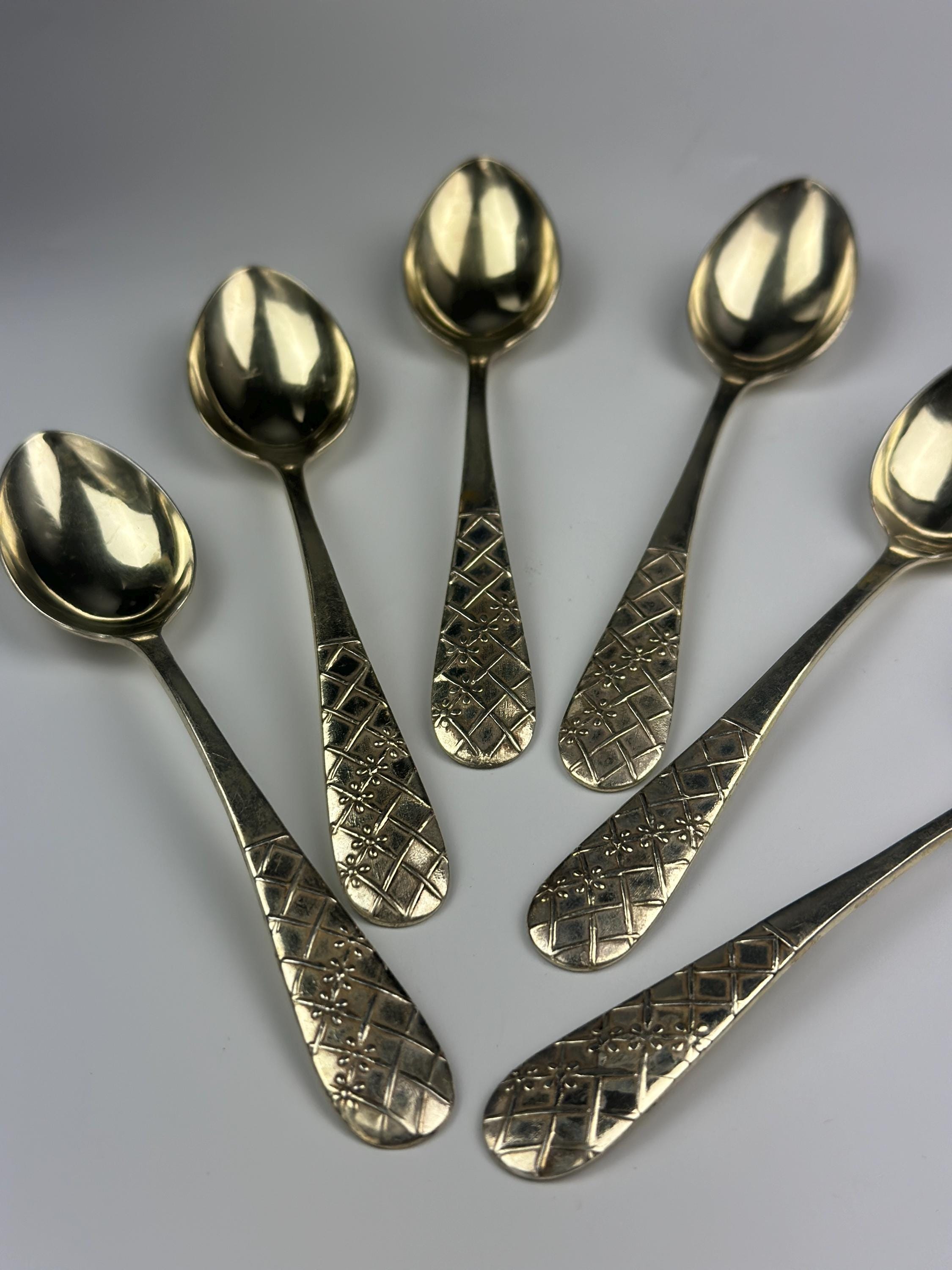 ヴィンテージソビエトスターリングシルバースプーンセット、星マーク