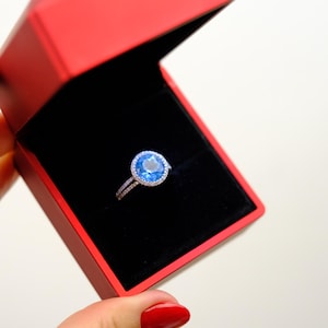 Silver ring with blue Topaz, Vintage women&#39;s silver ring with topaz