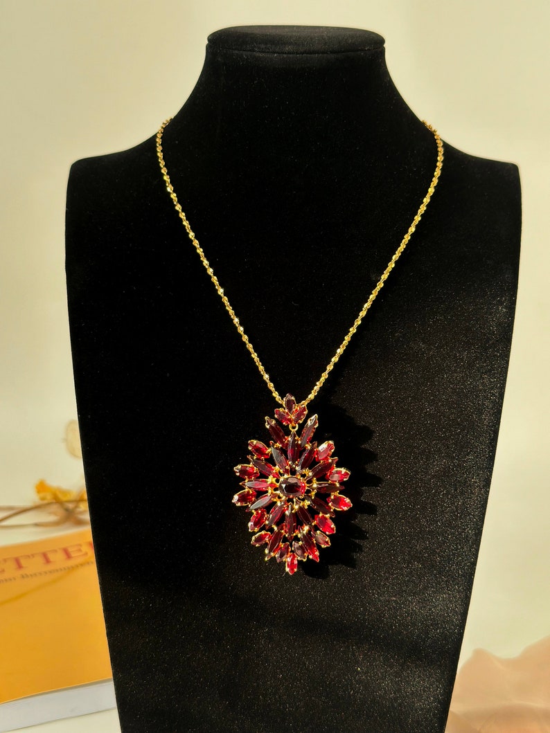Vintage Pendant, Bracelet and Brooches, Czech jewelry Garnet glass, red crystals Vintage pendant