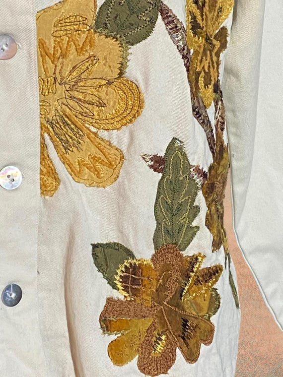 Lara Ashley Cream Denim Shell Button Closure Appl… - image 9