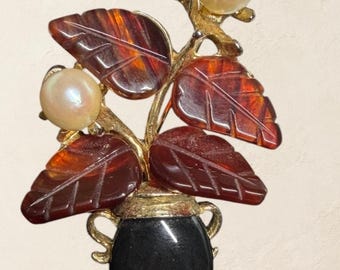 Vintage Swoboda SWO INC Unisex Brooch Carved Carnelian Pearl Black Stone