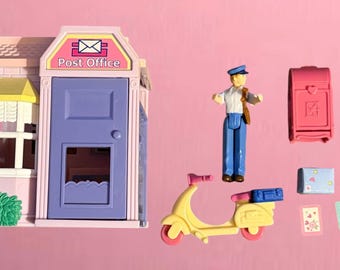 Vintage 2002 Fisher Price Sweet Streets Post Office 74142 Mailman Scooter Mailbox