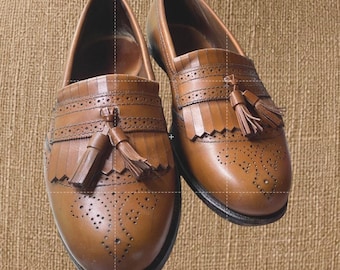 Allen Edmonds Bridgton Vintage Mens 8.5C Cognac Tassel Loafers Made USA