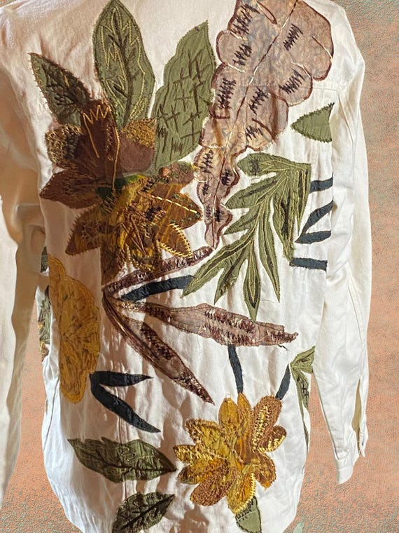 Lara Ashley Cream Denim Shell Button Closure Appl… - image 4