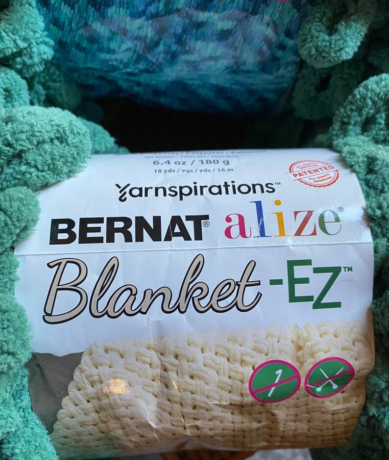 2 Skeins Bernat Alize Blanket EZ Hedge Green Color Loop Yarn Etsy