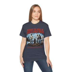 T-Shirt „Der Geist des dunklen und einsamen Wassers“, Retro-Shirt, Hauntology-Kleidung, Top für Informationsfilme Bild 14