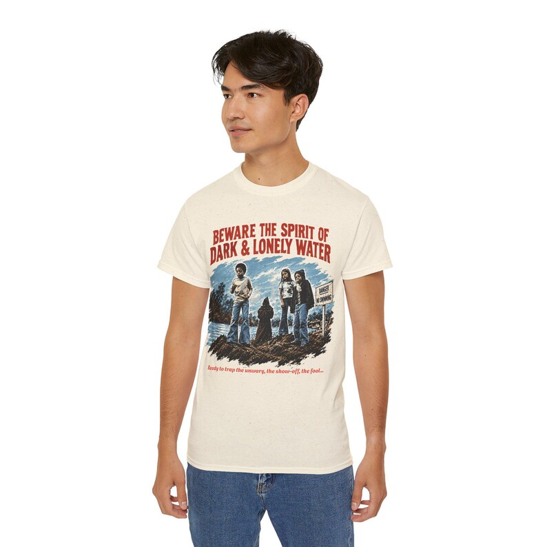 T-Shirt „Der Geist des dunklen und einsamen Wassers“, Retro-Shirt, Hauntology-Kleidung, Top für Informationsfilme Bild 6