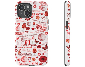 Peut inclure: Coque de téléphone iPhone blanche avec un motif rouge et blanc. Le motif comprend des papillons, des étoiles, des lèvres, des voitures de course et le texte "Formule 1", "Ki Ki Ay", "Change Your Fucking Car", "I Am Stupid", et "Enjoy the Butterflies".