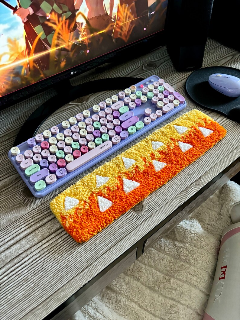 Zenitzu Rug Zenitsu Tufted Desk Rug, Demon Slayer Anime Wrist Rest, Handmade ...