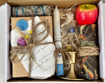 Themed Ritual Kit &quot;Dorothy & Scarecrow&quot; - Includes Custom Oz Mat, Candles, Crystals and More – Journey to Oz and Wonderland Tarot