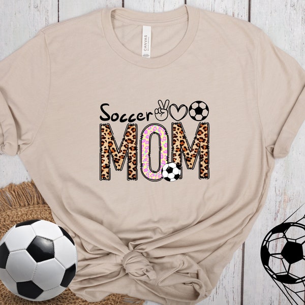 Soccer MOM T-shirt. Soccer mom outfit. Fußball Mama. Die unverzichtbare Soccer MOM.  Stolz auf das Team, stolz auf den Sport