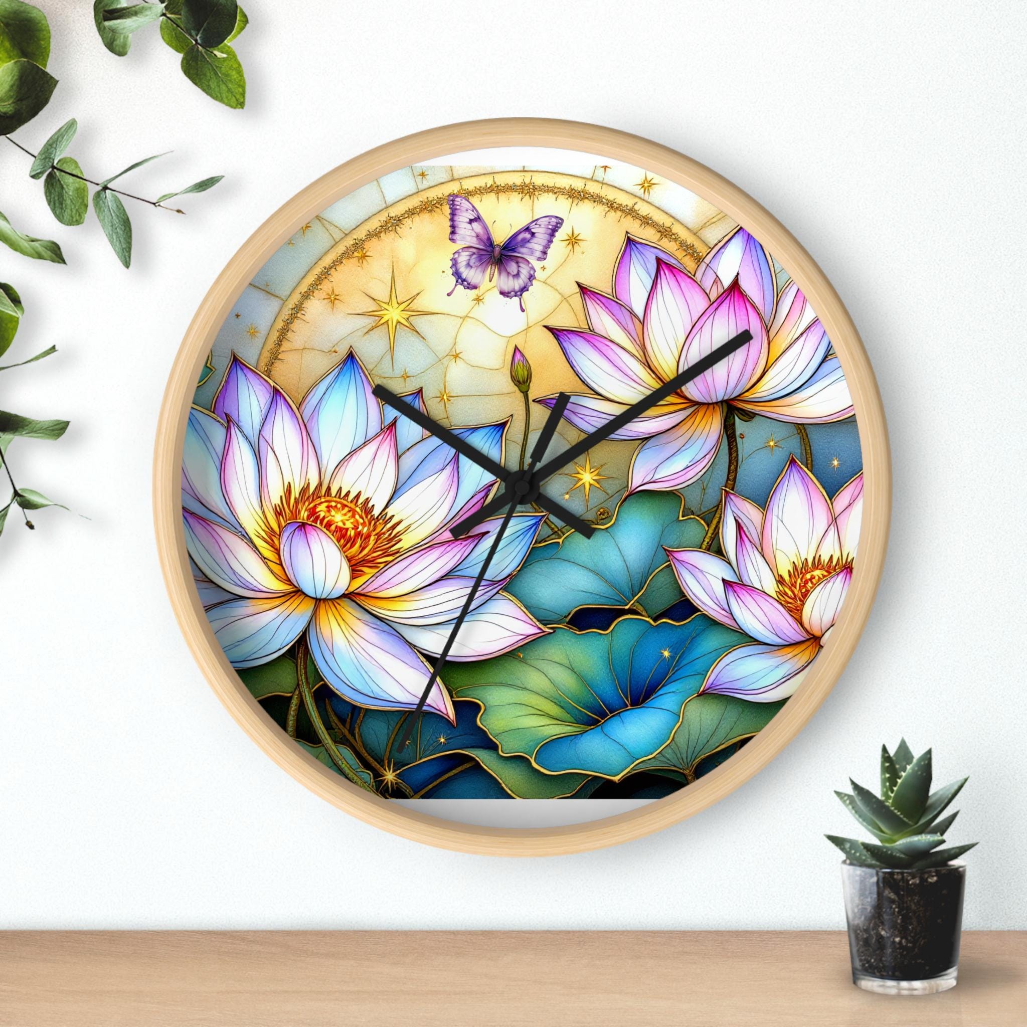 ステンドグラス 壁掛け時計 花柄 ステンドグラスの蓮の花の壁掛け時計：花と蝶のインテリア - Etsy 日本