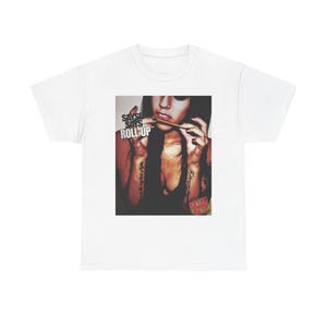 Viral Che "Sayso Says Roll Up" Graphic Tee - Underground Hiphop Fantröja | Konsertoutfit | Streetwear T-shirt