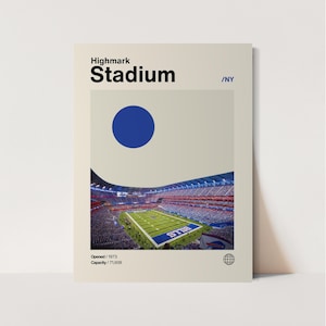 Può includere: Un poster in stile retrò con un cerchio blu e una fotografia di uno stadio con un campo da calcio. Il testo "Highmark Stadium /NY" è in cima al poster. Il testo "Aperto / 1973 Capacità / 71.608" è in fondo al poster.