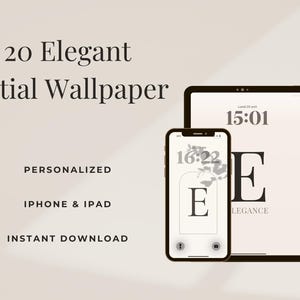 Può includere: Immagine di un prodotto digitale con uno smartphone e un tablet che mostrano eleganti sfondi iniziali. Il telefono mostra la lettera "E" con un design floreale, mentre il tablet mostra la stessa iniziale. Il testo include "20 Elegant Initial Wallpaper", "Personalized", "iPhone & iPad" e "Instant Download".