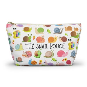 Petite pochette en forme d'escargot, trousse d'accessoires en forme d'escargot, une trousse de maquillage pour les amoureux des animaux, une trousse utilitaire, une pochette pour téléphone, un cadeau unisexe pour