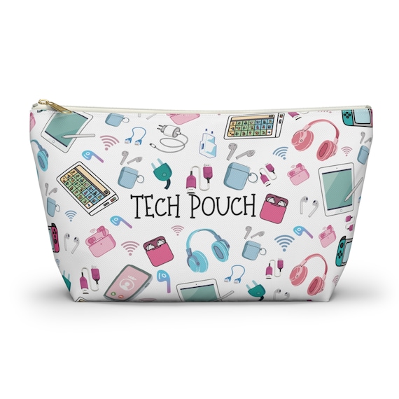 Travel Tech Pouch: Gadget Organizer for Electronics