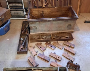 Vintage Woodworkers Tool Chest