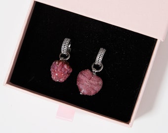 Pendientes no coincidentes "Pluma rosa", cuentas de diseñador de cristal de Murano hechas a mano, joyería hipoalergénica en tono plateado, accesorio de lujo, regalo para ella