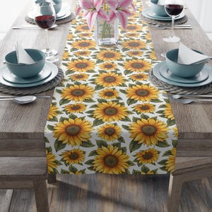 Table Runner, Sunflowers Home Decor, Farmhouse Kitchen Decor, Floral Dining Table Linens, Cotton Runner, Poly Runner, Sunflower Home Decor,