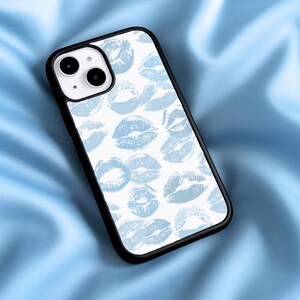 Coque de téléphone Kiss pour Apple iPhone 15 14 13 13 Pro Max 12 Pro 12 Mini 11 Pro Max X XR Cadeau lèvres bleues pour elle