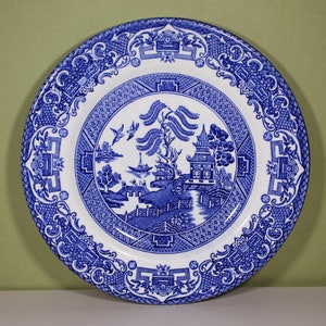 Vintage English Ironstone Tableware Blue Willow Pattern Saucer
